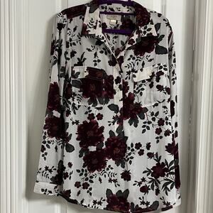 LOFT Women's Burgundy Floral Button-Down Shirt Size Large